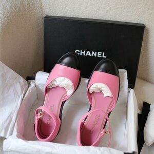 Chanel 23P Mary Jane Ankle Strap Pink and Black Leather CC Logo Flat Shoes 37